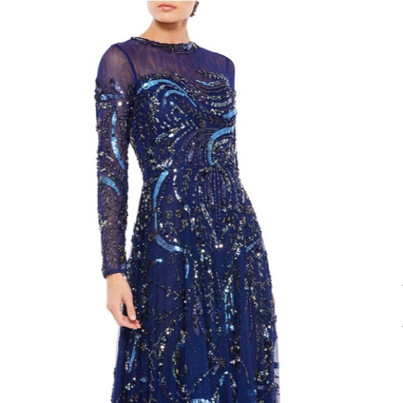 Mac Duggal Dresses & Skirts - Mac Duggal Lone Sleeve A-Line gown